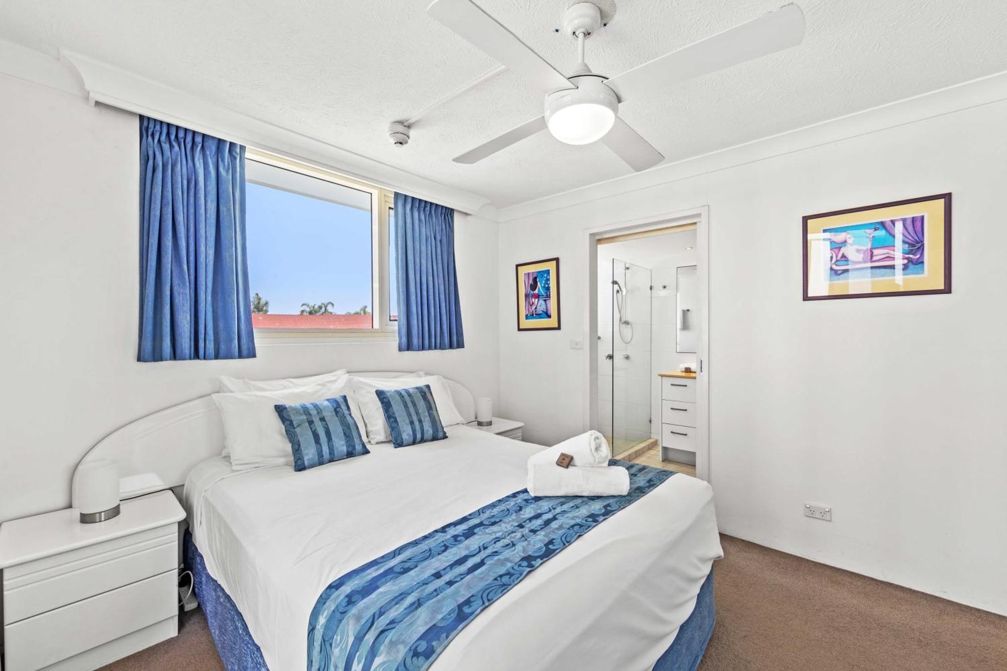 Southern Cross Beachfront Holiday Apartments Gold Coast Exterior photo